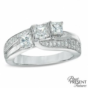 1.00 CT. T.w. Princess-Cut Diamond Three Stone Slant Ring in 14K White