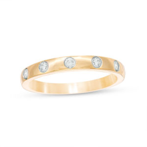 0.145 CT. T.w. Diamond Five Stone Stackable Band in 10K Gold